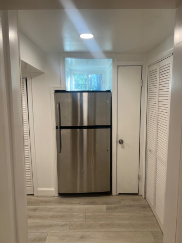 Building Photo - 4801 Oliver St