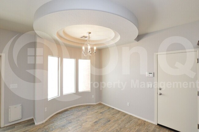 Building Photo - 2035 E Heartwood Ln