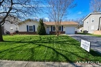 Building Photo - 1027 Springhill Way