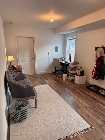 Building Photo - 4 Stimson St