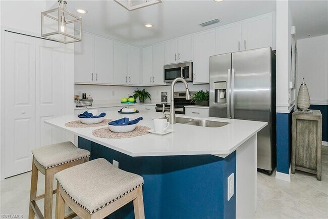 Building Photo - 5527 Double Eagle Cir