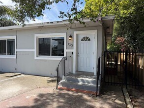 Building Photo - 7712 NE 1st Ct