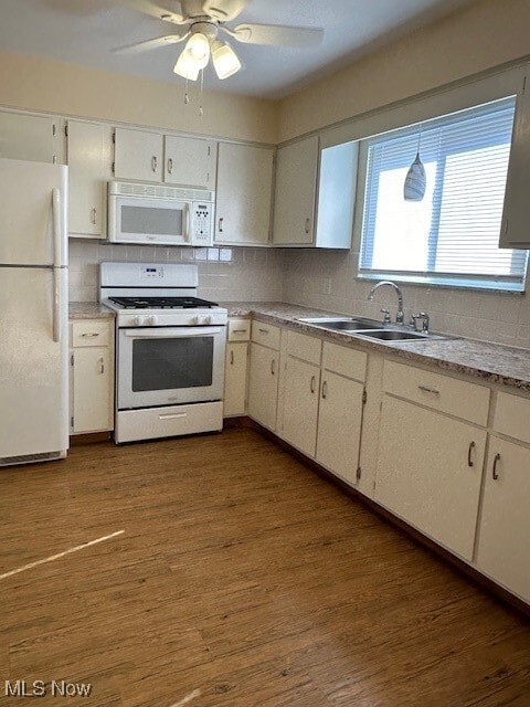Building Photo - 807 Albemarle Ave
