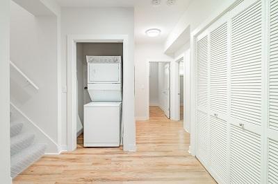 Building Photo - 3 bedroom in Chicago IL 60614