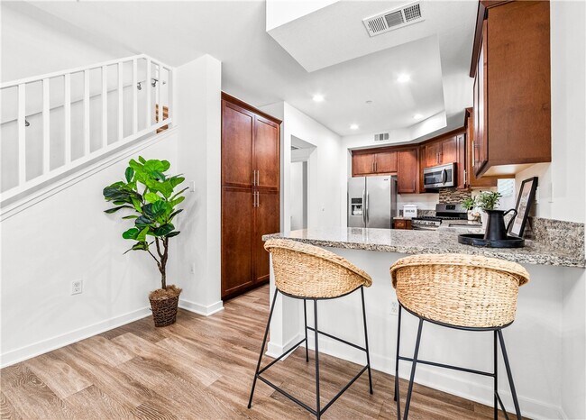 Building Photo - 706 Colorado Cir