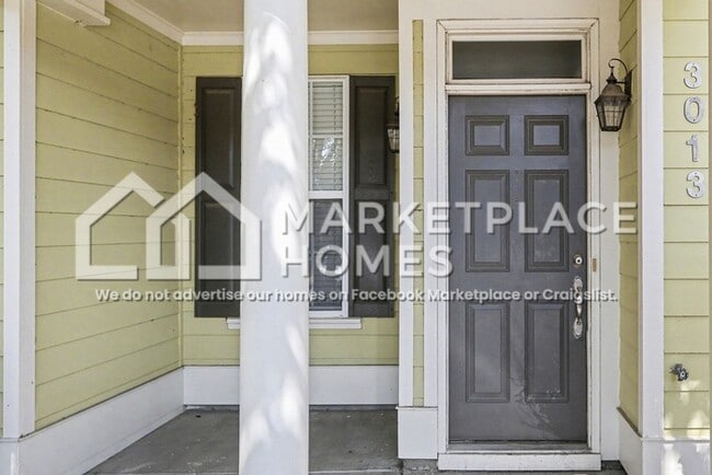 Building Photo - 3013 Freeport Dr