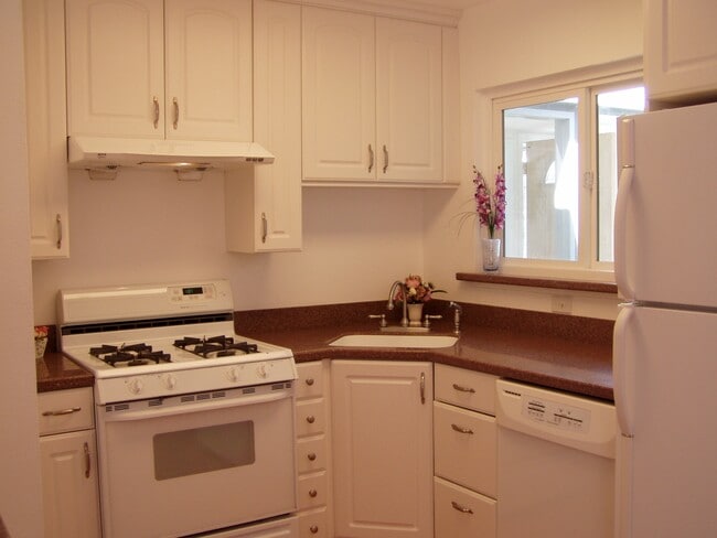 Building Photo - 1475 Balboa St