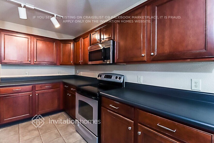 Building Photo - 113 Kendrick Farm Dr