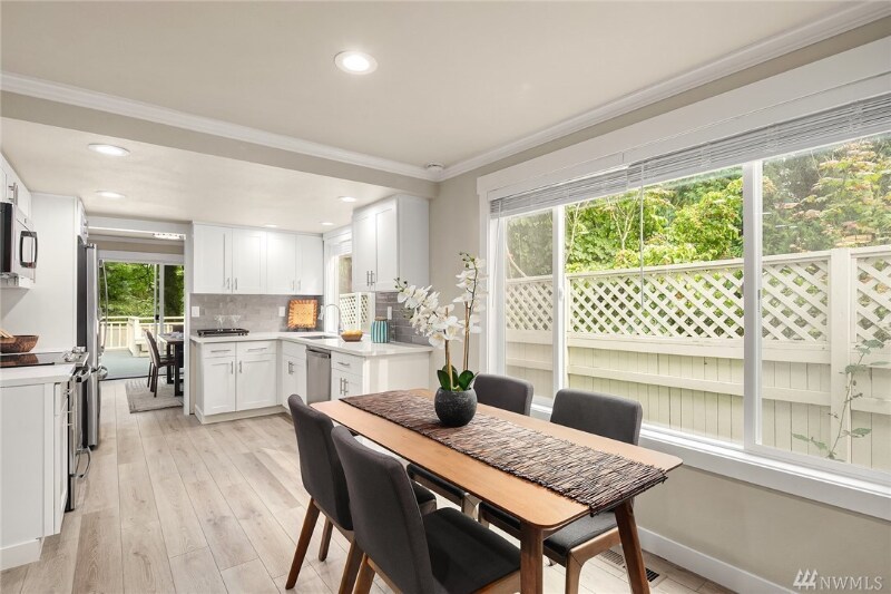 Building Photo - 17704 NE 34th St