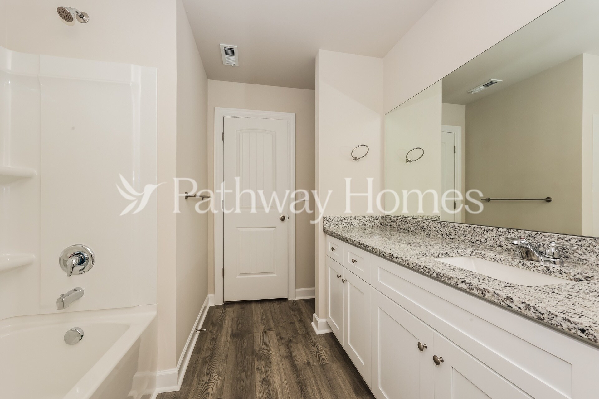 Building Photo - 3514 Quintana Dr