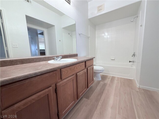 Building Photo - 7255 W Sunset Rd