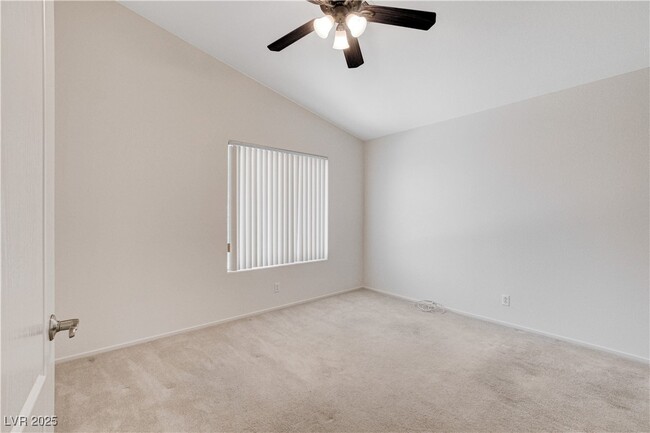 Building Photo - 8621 Sierra Cima Ln