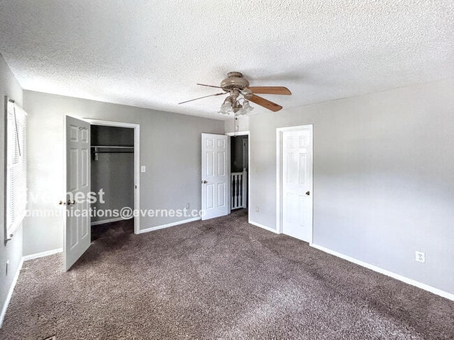 Building Photo - 2183 Cheshire Dr