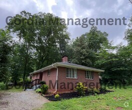Building Photo - 2 Bedroom For Rent in Decatur - Gorgeous H...