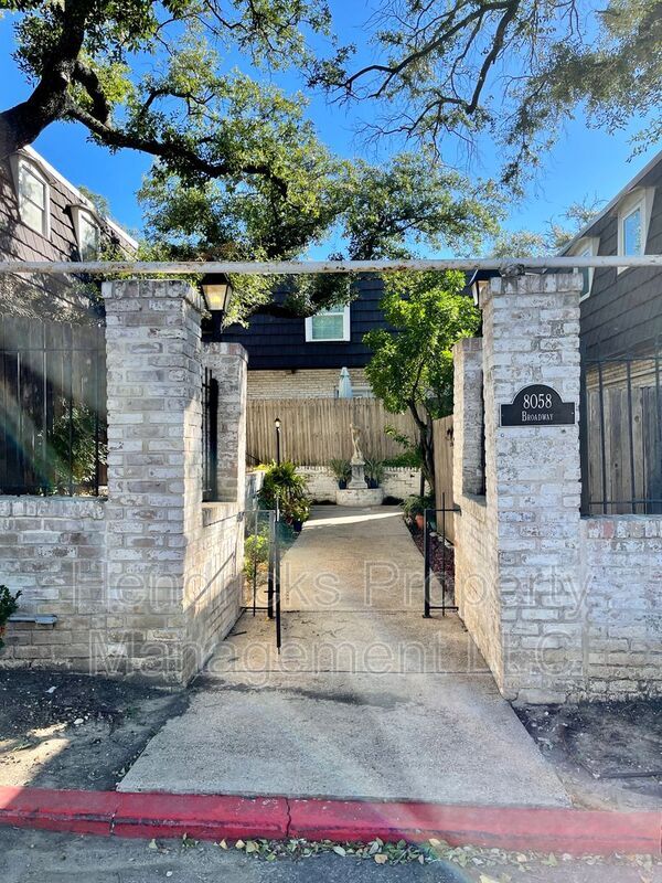 8058 Broadway 8058 Broadway San Antonio TX 78209 Apartment Finder