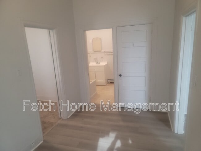 Building Photo - 107-109 East Main Street