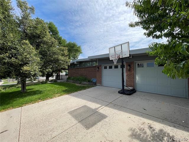 Building Photo - 5974 S Milwaukee Way