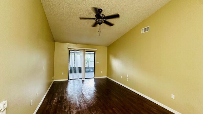 Building Photo - 11755 Cuxham Dr