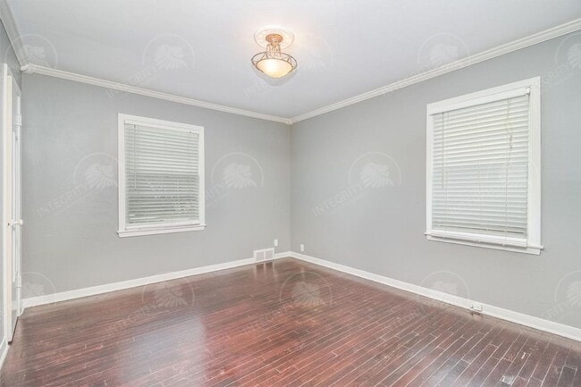 Building Photo - 5930 Harrison St