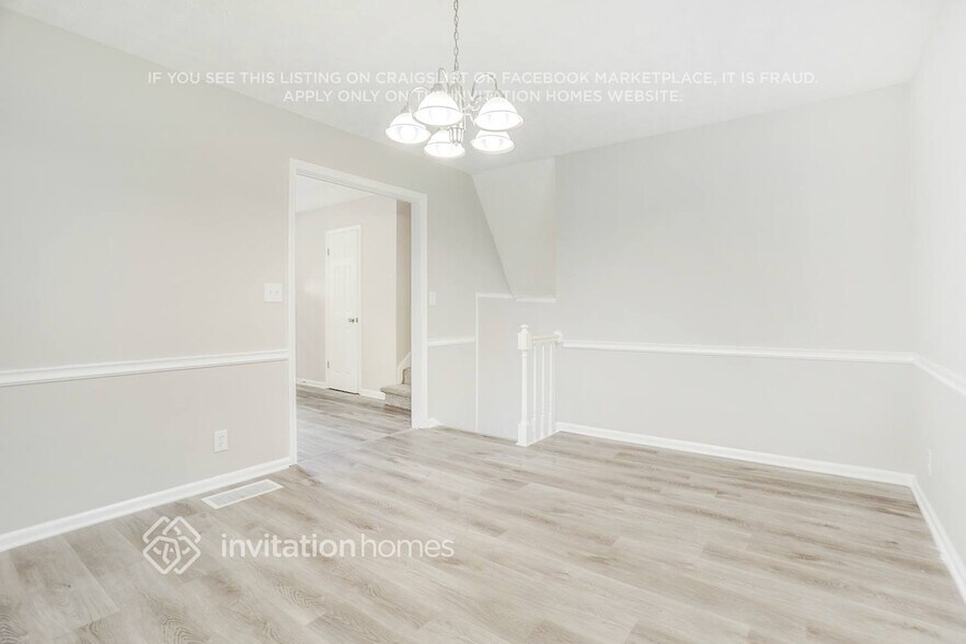 Building Photo - 399 Dorsey Cir SW