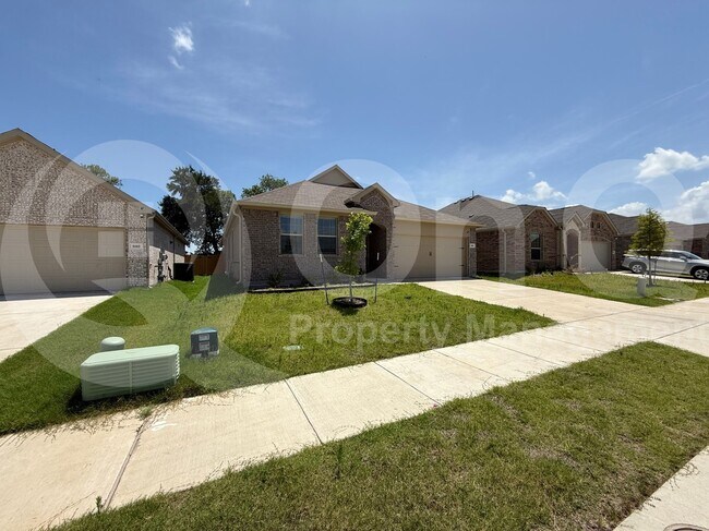 Building Photo - 936 Longleaf Ln