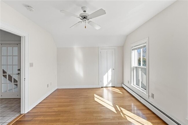 Building Photo - 686 Hope St