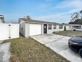 Building Photo - 8628 Velvet Dr