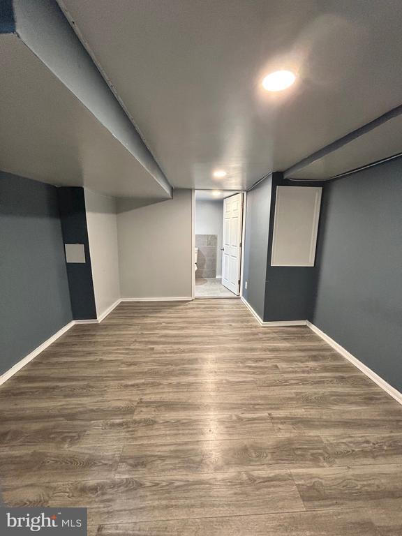 Building Photo - 306 Lindley Ave