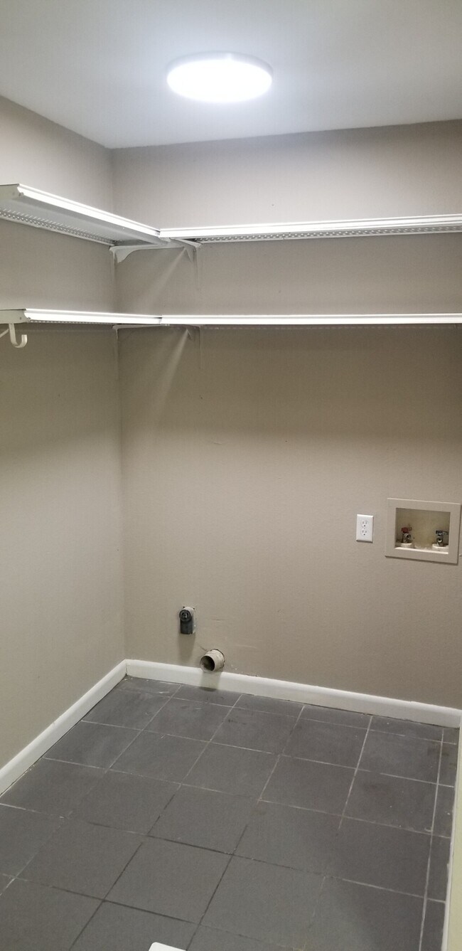 DREW LANE APARTMENTS 18 Drew Ln LaFayette GA 30728 Apartment Finder