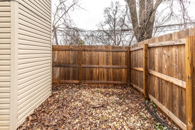 Building Photo - 9157 Cedarpark Ln NW