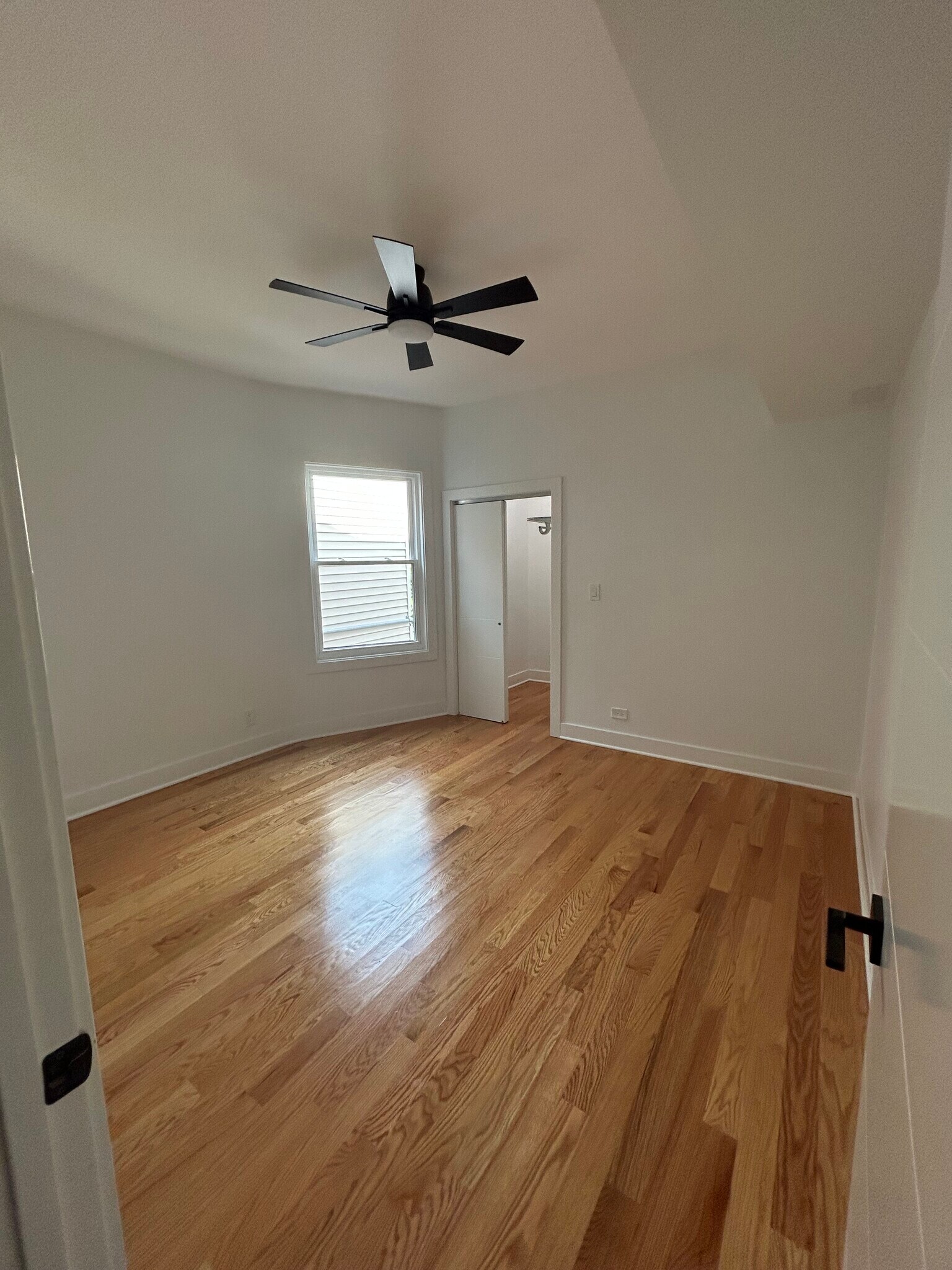 2nd Room - 4833 N Central Park Ave