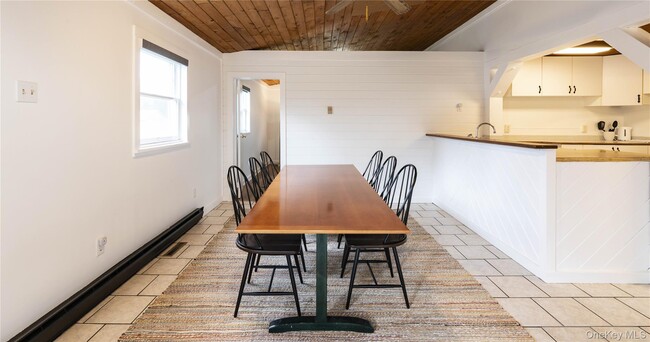 Building Photo - 257 Mill Rd