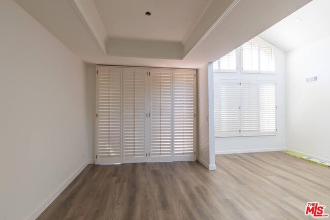 Building Photo - 1509 Greenfield Ave