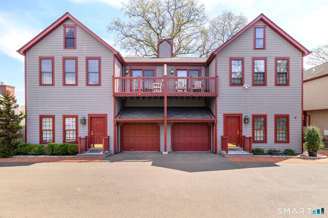 Building Photo - 47 Indian Harbor Dr