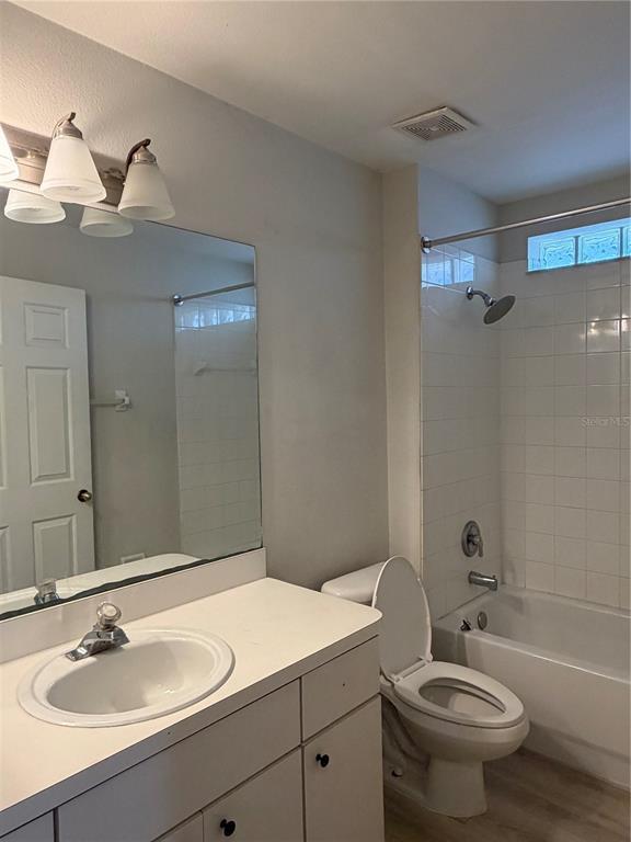 Building Photo - 6623 Summer Haven Dr