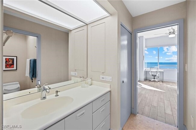 Building Photo - 6825 Grenadier Blvd
