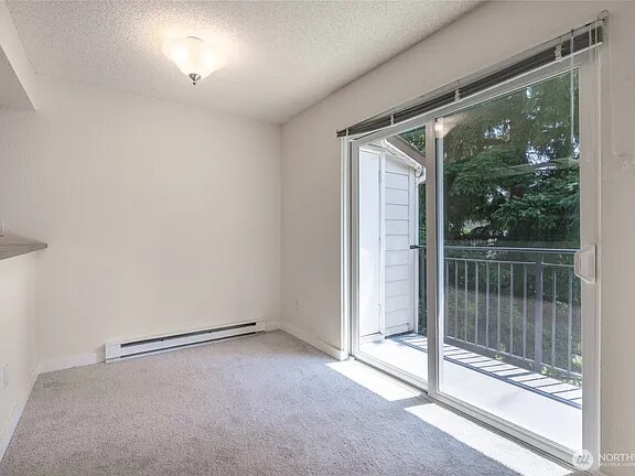 Building Photo - 12617 NE 130th Way