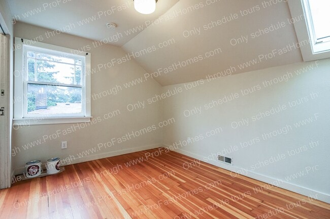 Building Photo - 5934 N Missouri Ave