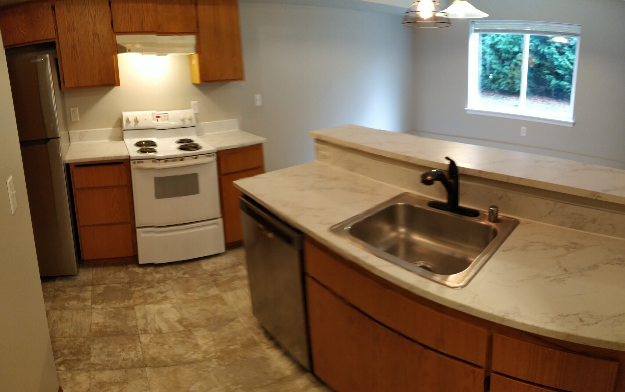 Building Photo - 18901 24th Ave W