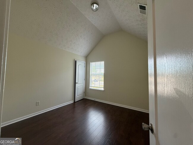 Building Photo - 3745 Sidda Way
