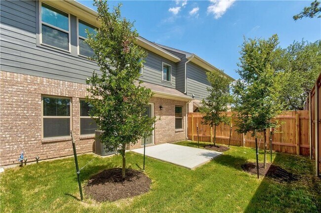 Building Photo - 12912 Leatherback Ln