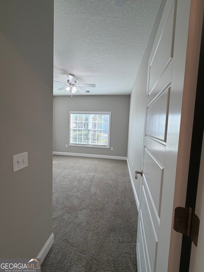 Building Photo - 148 The Villas Wy