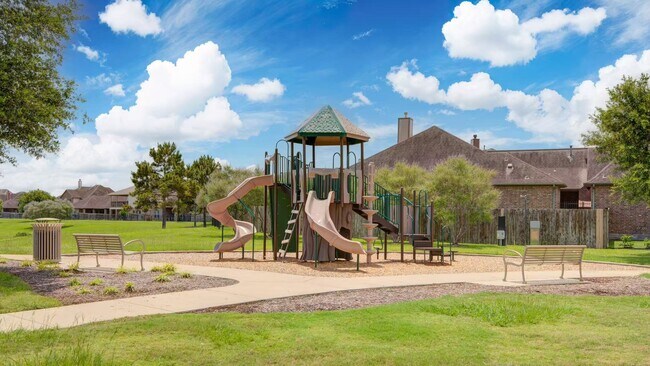 Building Photo - 25610 Fleming Lodge Ln