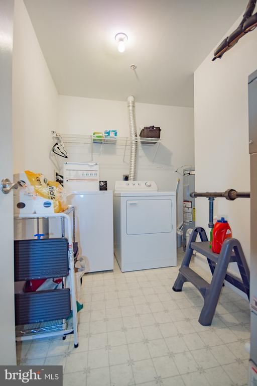 Building Photo - 152 Brookland Ct