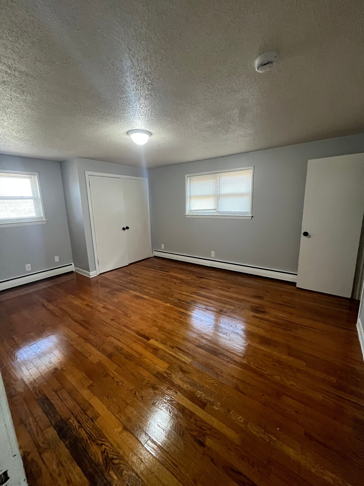 Building Photo - 116 Sherbrooke Ave