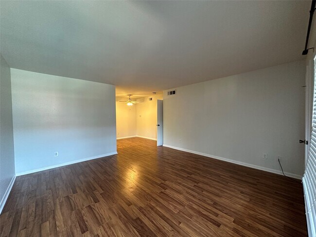 Building Photo - 2350 Bering Dr