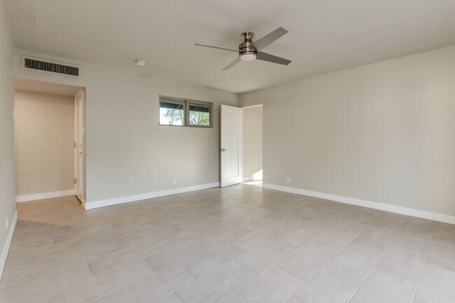 Building Photo - 4 Bedroom, 3 Baths, includes 2 Master Suites Just 1-Mile from ASU