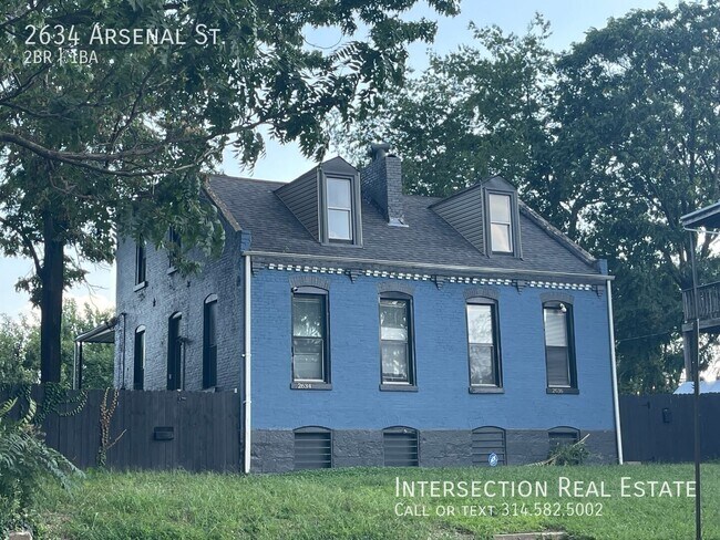 Building Photo - 2634 Arsenal St