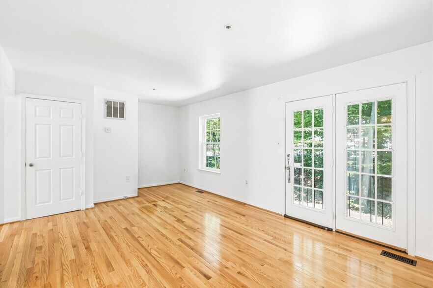 Building Photo - 13108 Grandview Ct