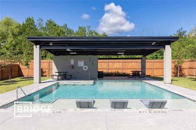 Building Photo - 418 S Centro Cir